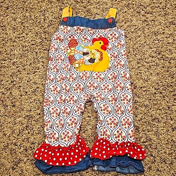 Millie Jay Romper Henny Penny w/ Chicken Applique - Picture 1 of 1